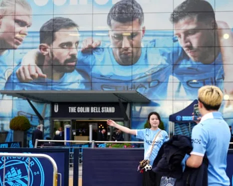 Man City Battle The Partenopei in Champions League Clash